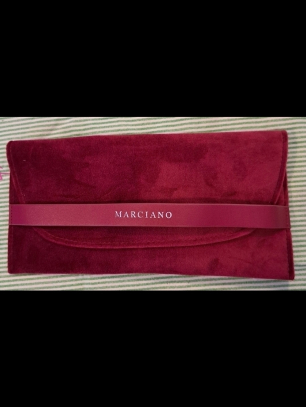 NWOT Marciano Maroon Burgundy Velvet Velour Sunglasses Sunnies Glasses Case